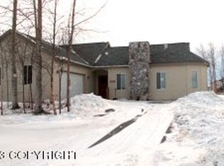 2196 N Thunder Gulch Cir, Palmer, AK 99645