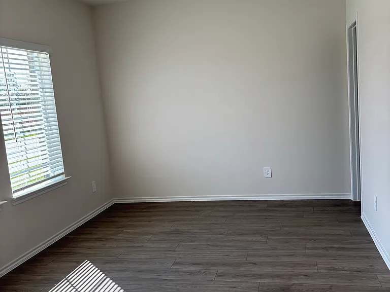300 Wild Rose Way — Photo 19