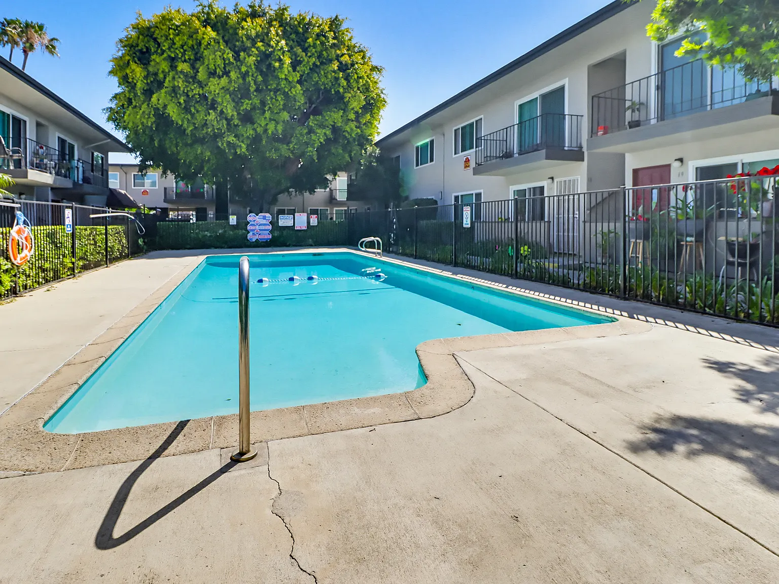 Camelot Apartments — Photo 2