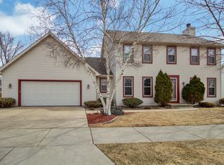 4716 N Holiday Dr, Appleton, WI 54913
