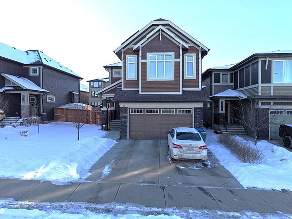 4th image of 27 SE Mist Mountain Rise