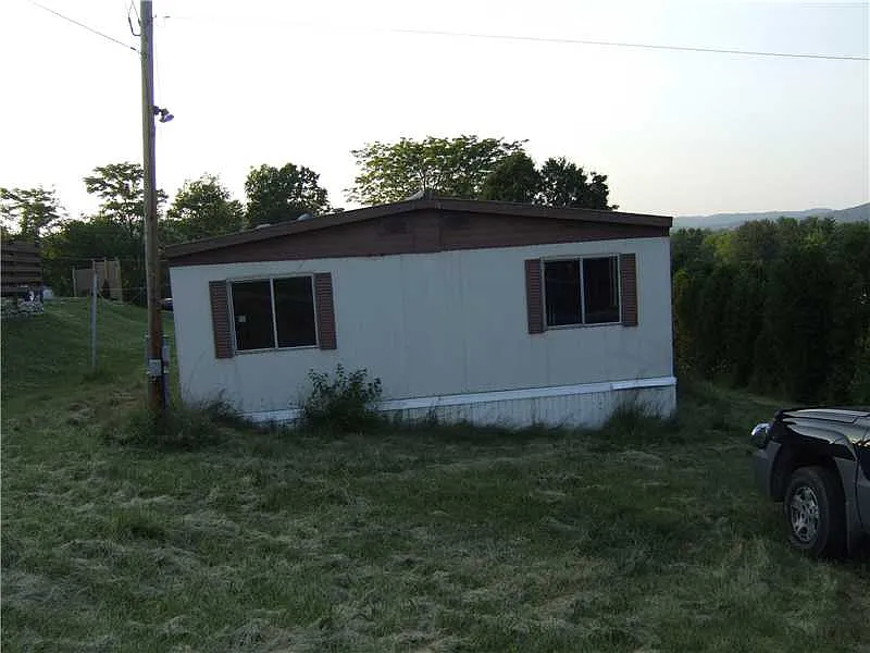 714 Jefferson Ave photo 1
