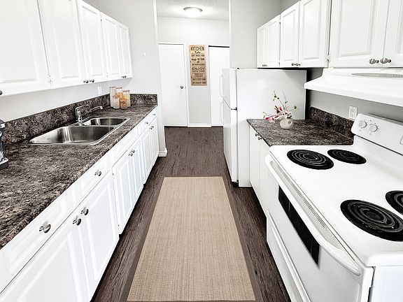 4th image of 710 Appleby Dr