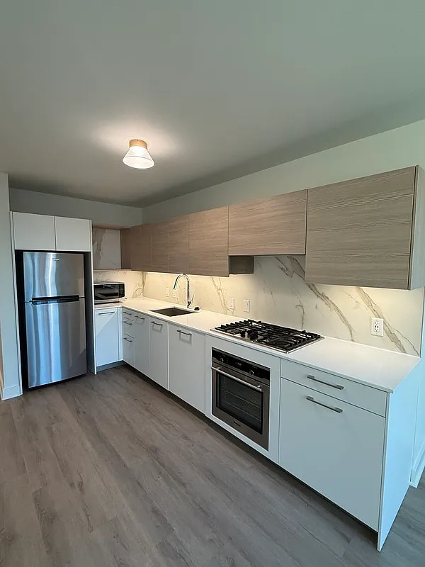 Studio, 1.0 bath, 489 sqft, $2,240 — Photo 2