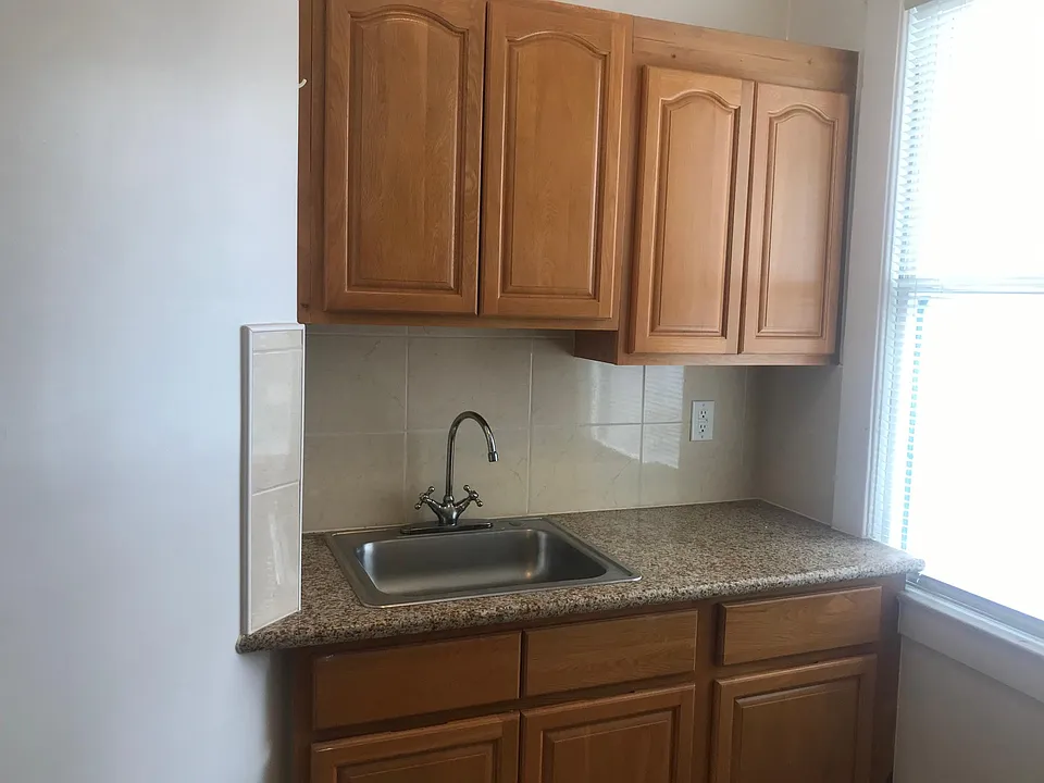 237 Leavenworth St #303