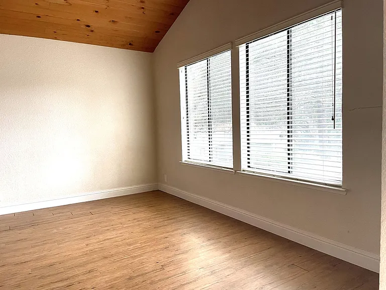 14611 Sun Forest Dr — Photo 6