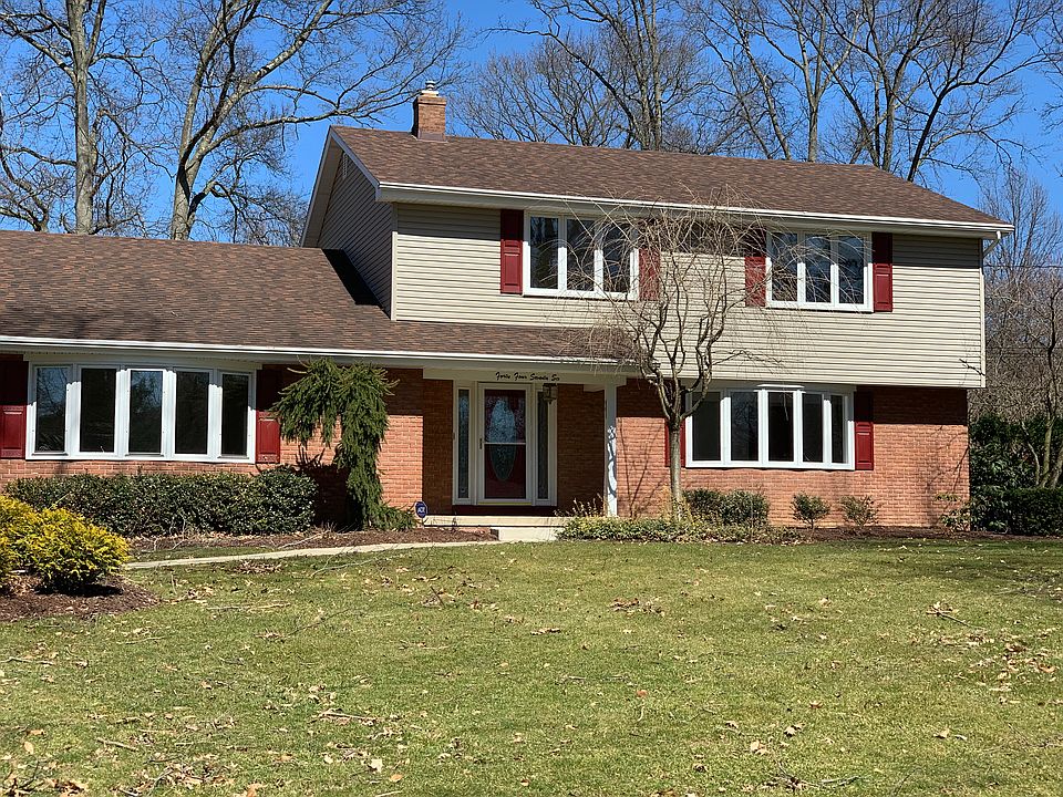 1st image of 4476 Williamsburg Dr