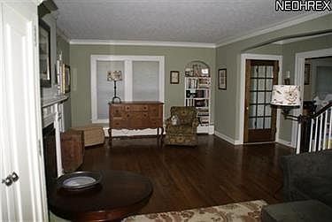3rd image of 1383 Lynn Park Dr