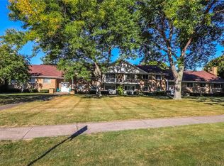 1026 CB Greenleaf Rd, Rochester, NY 14612