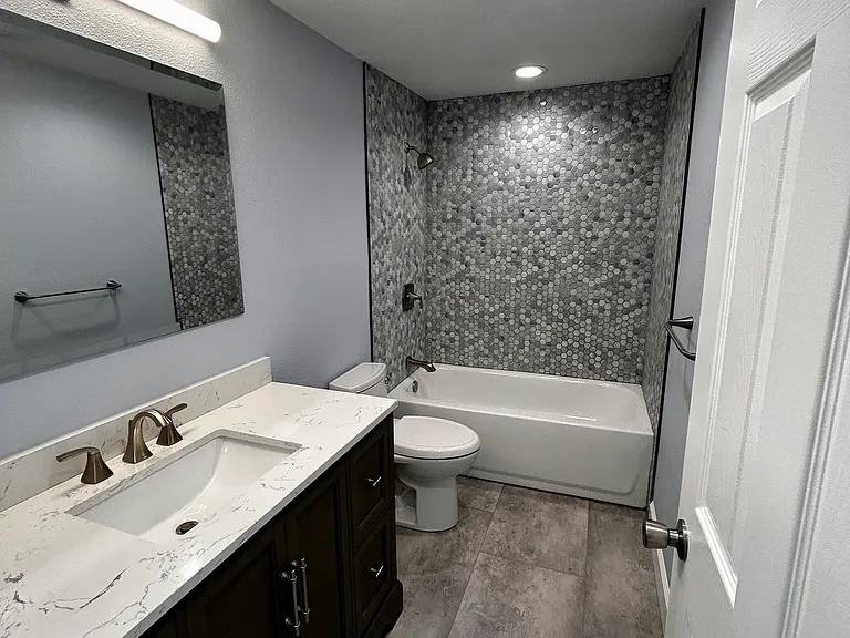 Common Bath