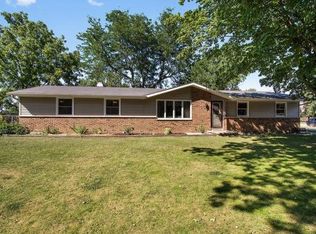 3491 Golf Dr, Green Bay, WI 54311