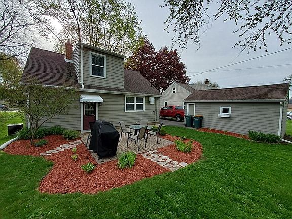 4th image of this home