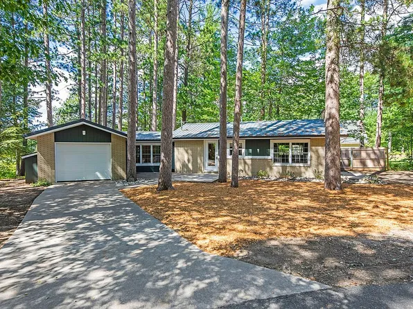 838 N Tall Tree Ln, Gaylord, MI 49735