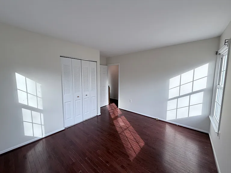 5900 Parenham Way — Photo 16