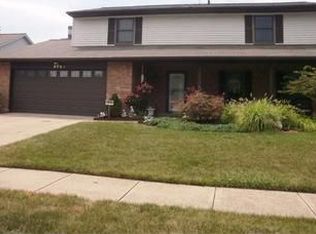 8781 Christygate Ln, Dayton, OH 45424
