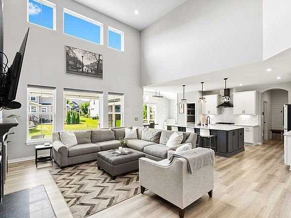 4th image of 8017 Finch Leaf Dr