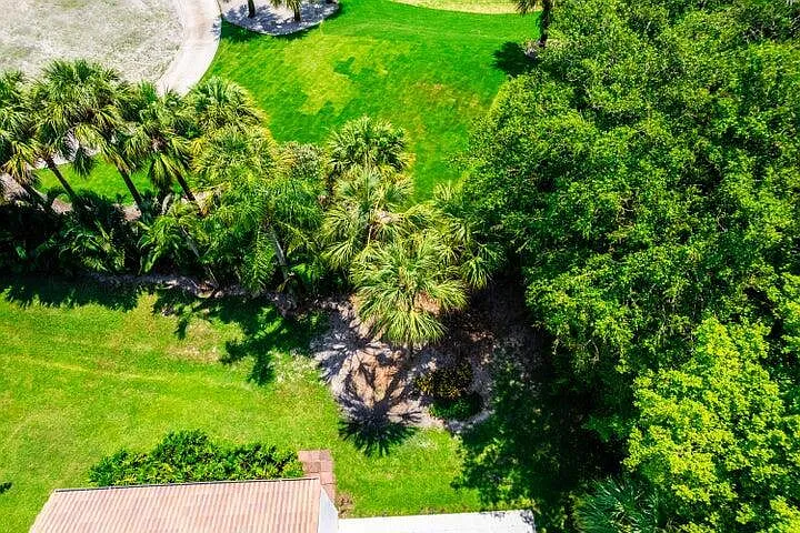 2517 Presidential Way #B — Photo 45