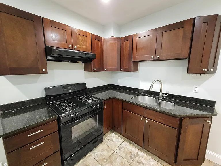 44 Fenton St #1 — Photo 6