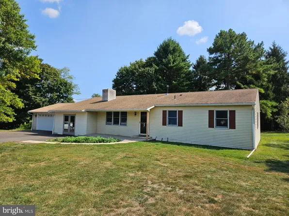278 Warwick Rd, Elverson, PA 19520