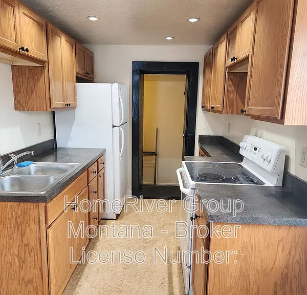 417 Main St — Photo 13