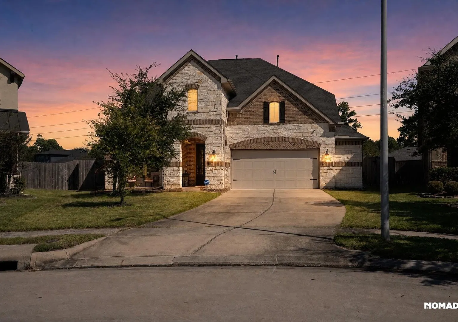 Your Private Backyard Retreat Awaits! — Photo 3