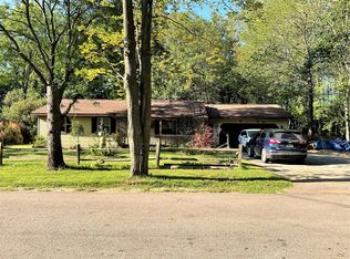 412 Huron St, Houghton Lake, MI 48629