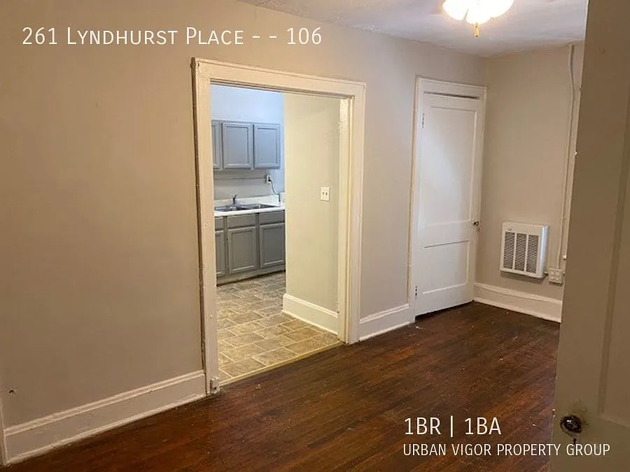 Building Photo - 261 Lyndhurst Pl #106