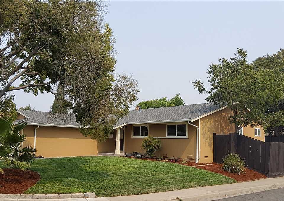 1st image of 5582 Hughes Pl