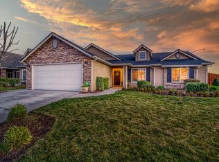 6881 E Fountain Way, Fresno, CA