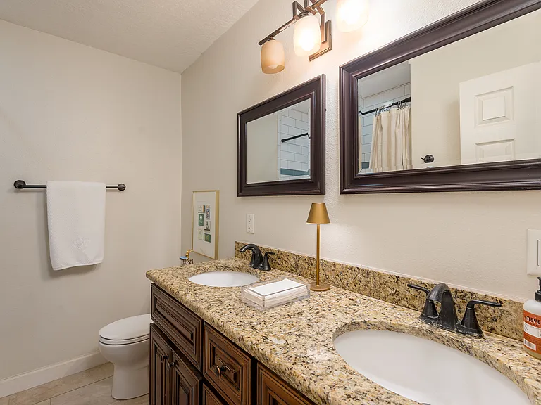 2407 S Harold Ave — Photo 19