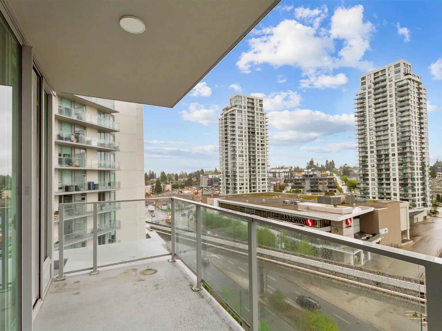 2 bed, 790 sqft, $2,875 — Photo 4
