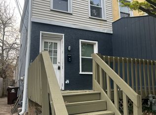 42 S Maple Ave, Lansdowne, PA 19050