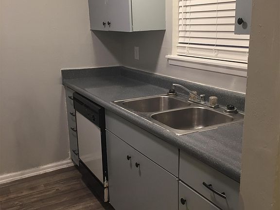 2nd image of 9511 Contessa Dr APT 9