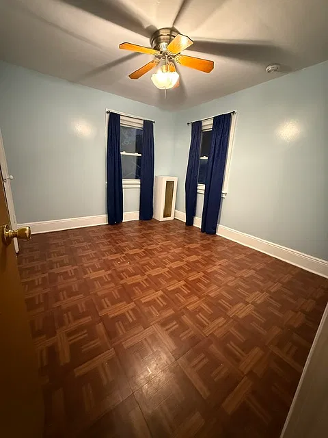 2 bed, 700 sqft, $2,400 — Photo 2