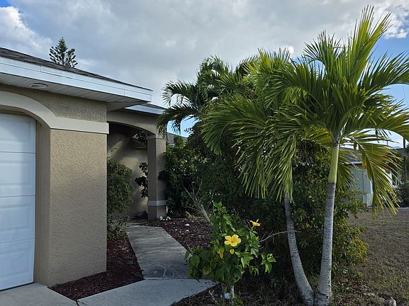 3rd image of 2137 SW 5th Ave