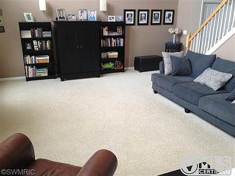 5th image of 1156 Spice Bush Dr SE