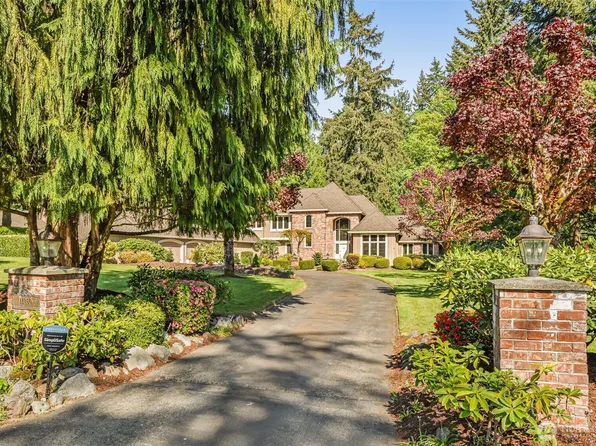 14350 172nd Avenue NE, Redmond, WA 98052