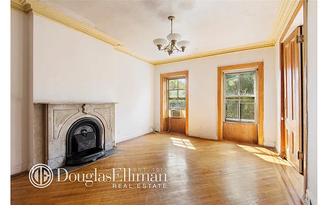 Rented by Douglas Elliman | media 29