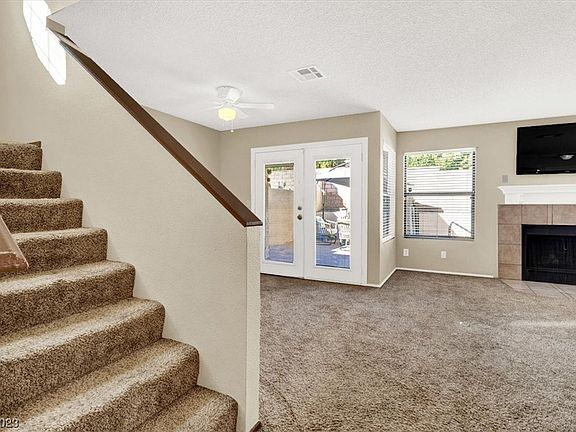 4th image of 2804 Willow Wind Ct