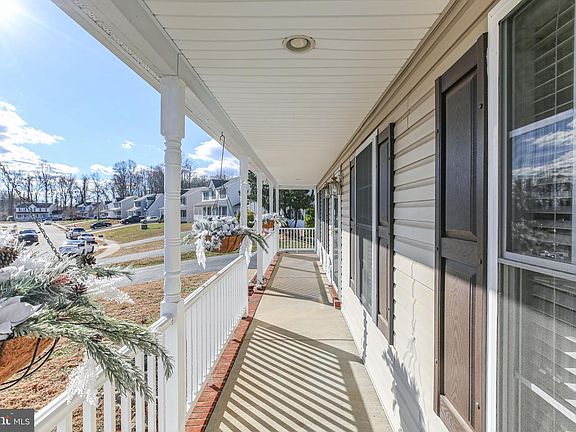 3rd image of 6109 Sunny Meadows Dr