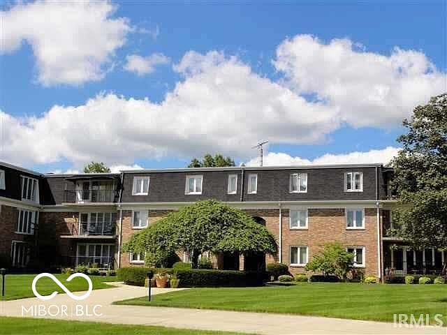 1st image of 4501 N Wheeling Ave