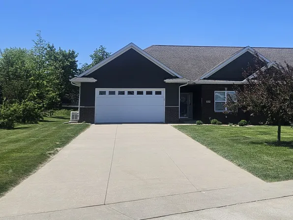 519 Majestic Oak Ct, Solon, IA 52333