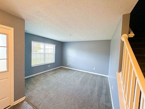 5th image of 1823 Jessica Dr
