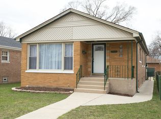 12118 Maple Ave, Blue Island, IL 60406