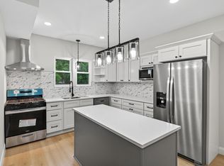 1336 Lilac Dr N, Golden Valley, MN 55422