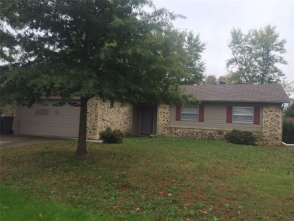 1st image of 1308 W Rolling Oaks Dr