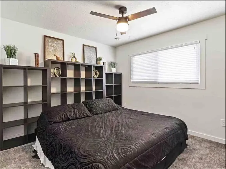 3263 Van Buren Ave — Photo 9