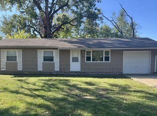 2301 SE 21st St, Topeka, KS 66607