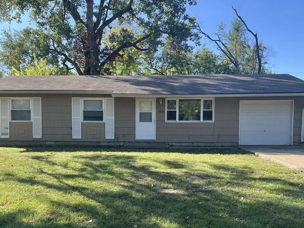 2301 SE 21st St, Topeka, KS 66607
