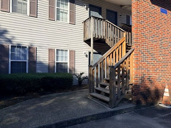 2nd image of 1111 Anderson St APT D